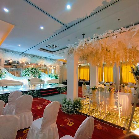Sindoro Hotel Cilacap By Conary Екстериор снимка